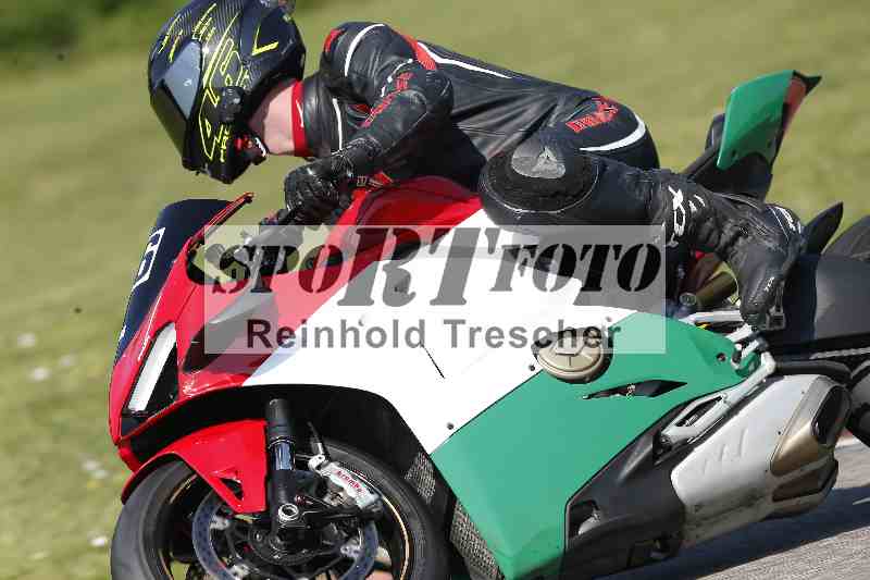 /44 09.08.2025 Plüss Moto Sport ADR/Einsteiger/46